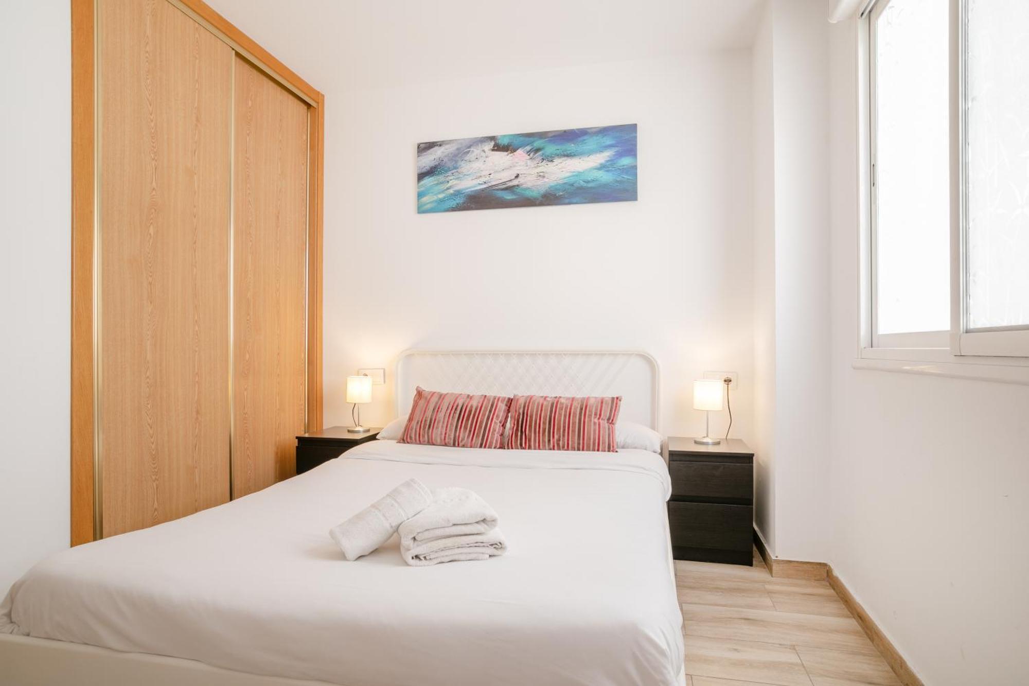 Apartamentos Centricos De San Leandro Alicante Exteriör bild