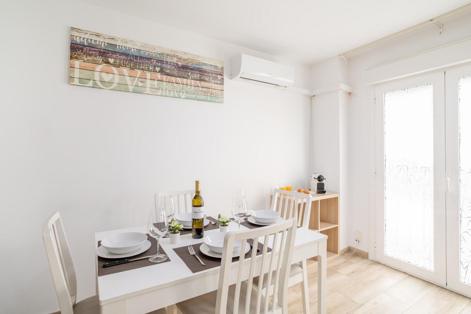 Apartamentos Centricos De San Leandro Alicante Exteriör bild