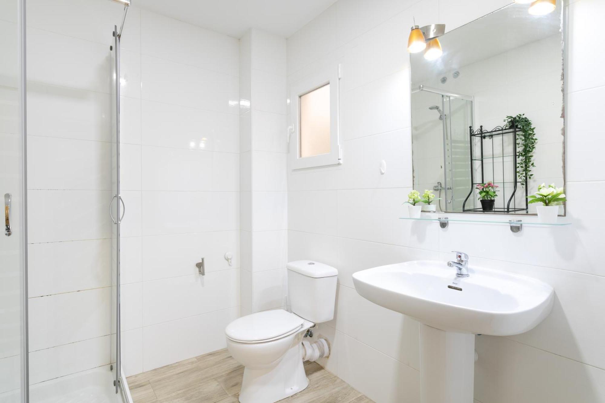 Apartamentos Centricos De San Leandro Alicante Exteriör bild