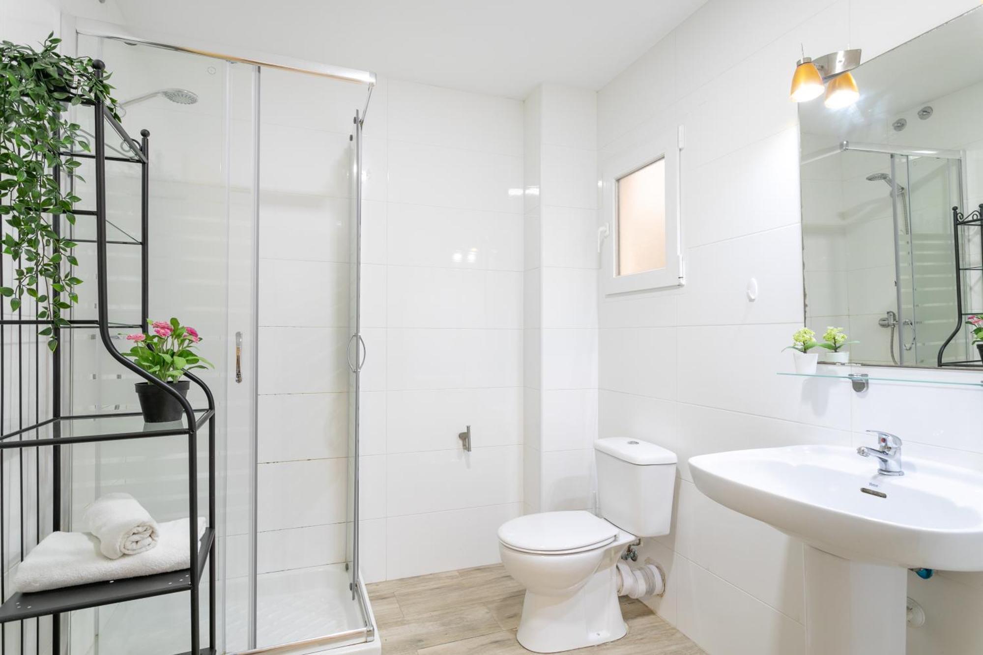 Apartamentos Centricos De San Leandro Alicante Exteriör bild