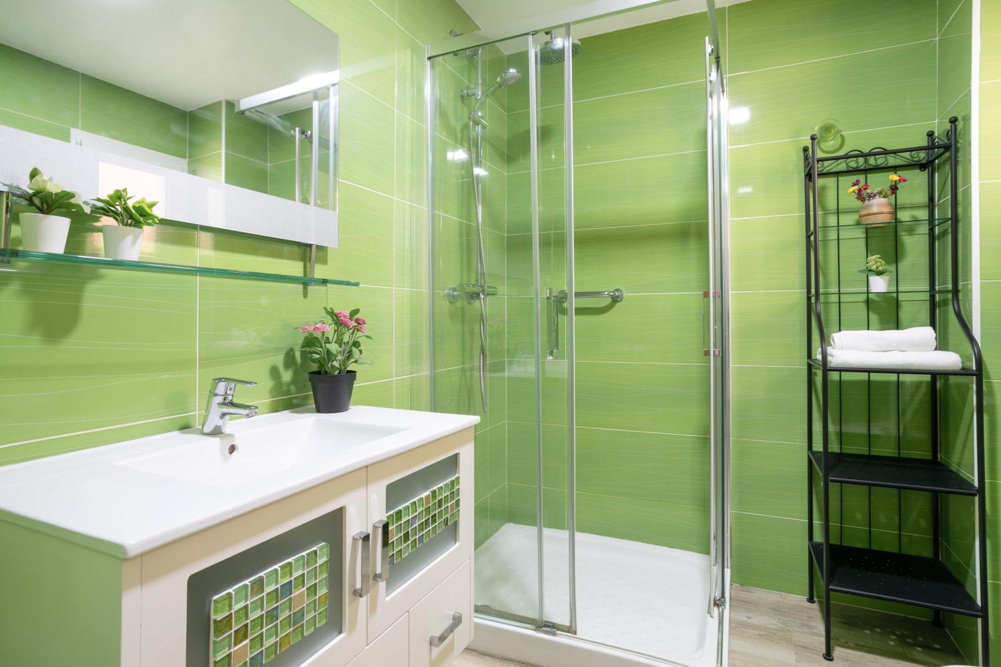 Apartamentos Centricos De San Leandro Alicante Exteriör bild