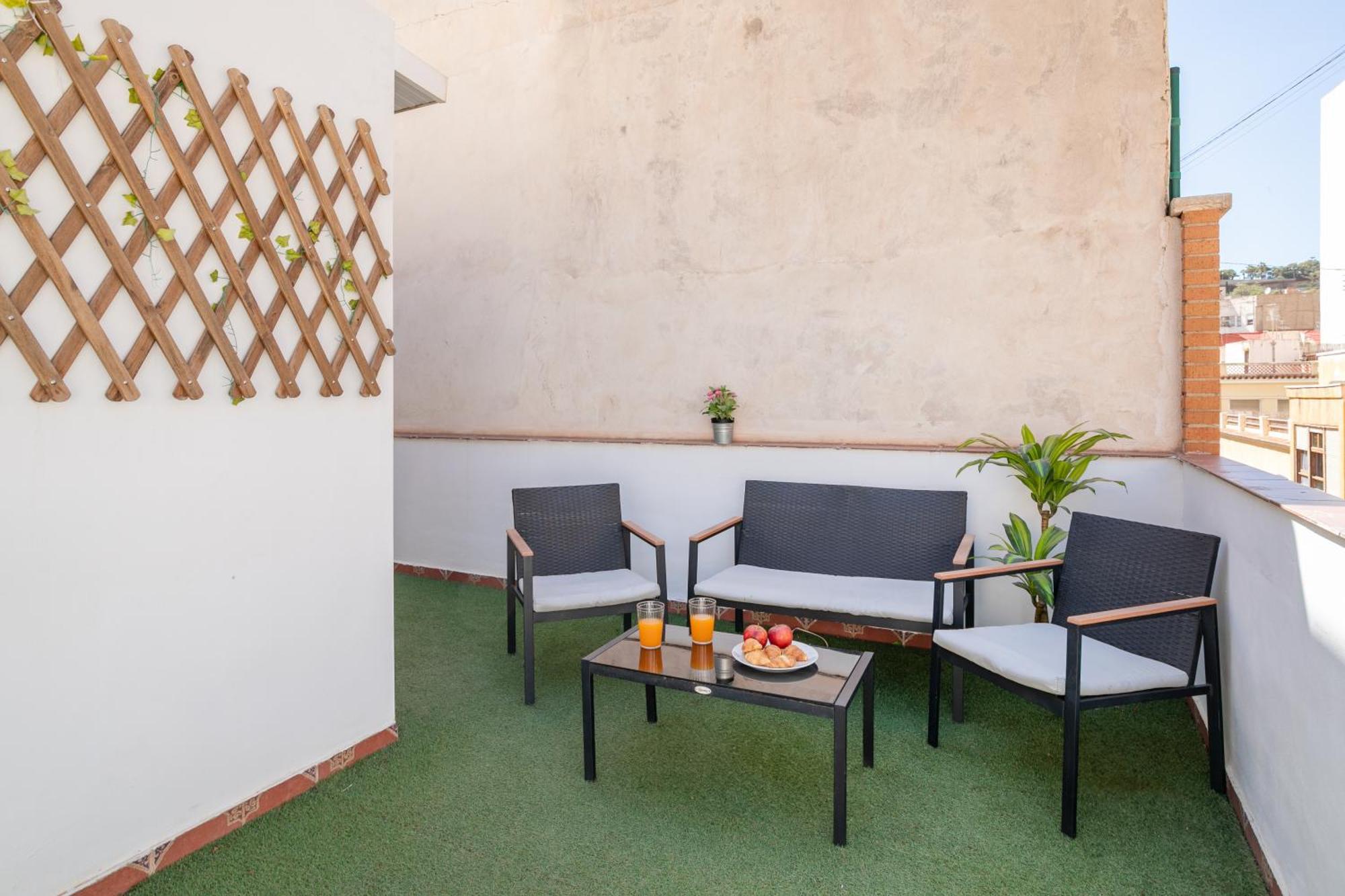 Apartamentos Centricos De San Leandro Alicante Exteriör bild