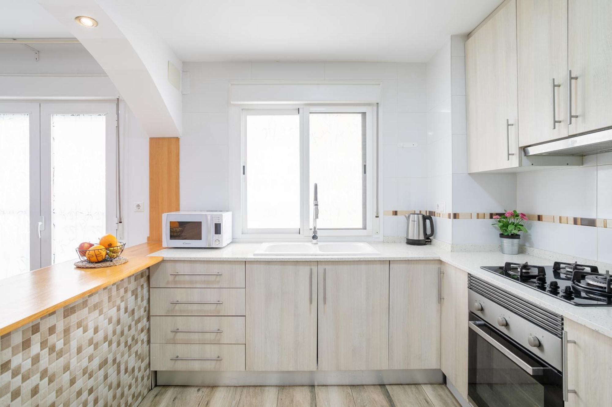 Apartamentos Centricos De San Leandro Alicante Exteriör bild